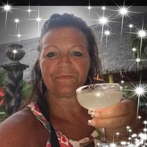 Meet your Posher, Sandy